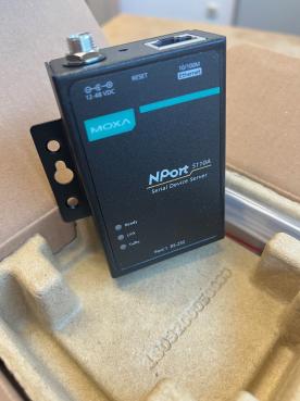 Moxa NPort 5110A, 1 Port RS-232 auf Ethernet, DB9 male, mit Netzteil