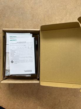 NPORT 5410, 4 Port Device Server, RS-232, DB9 male, 12-48 VDC, ohne Netzt. 5