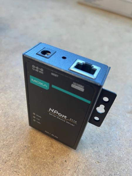 1 Port Device Server, 10/100M Ethernet, RS-232, DB9 male, 12-48VDC und Netzteil 3