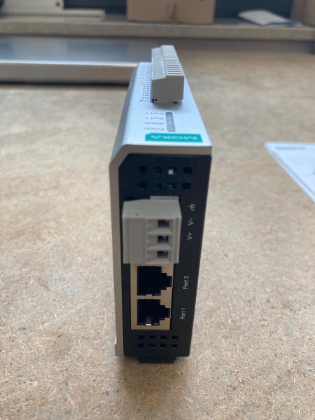 Moxa ioLogik E1214, Remote Ethernet I/O, 6DI/6Relay, 2-Port Switch 1