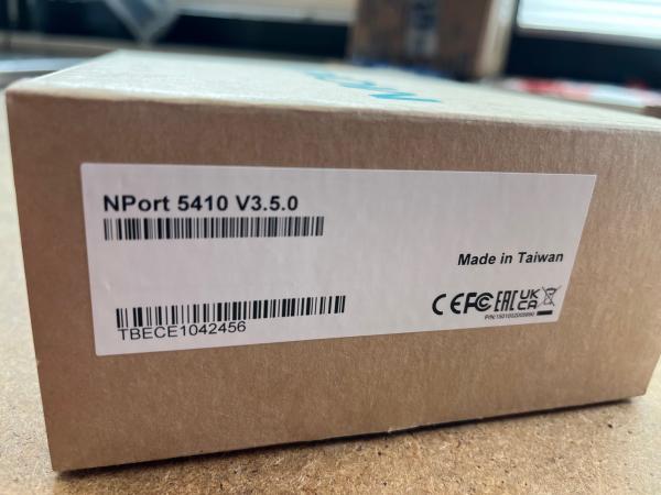 NPORT 5410, 4 Port Device Server, RS-232, DB9 male, 12-48 VDC, ohne Netzt. 6